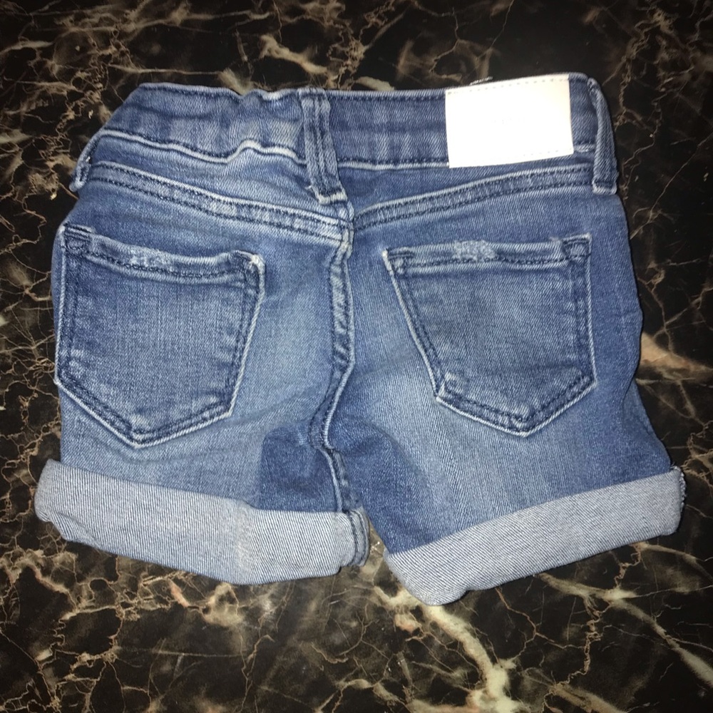 Toddler Shorts H&M - Picture 2 of 2